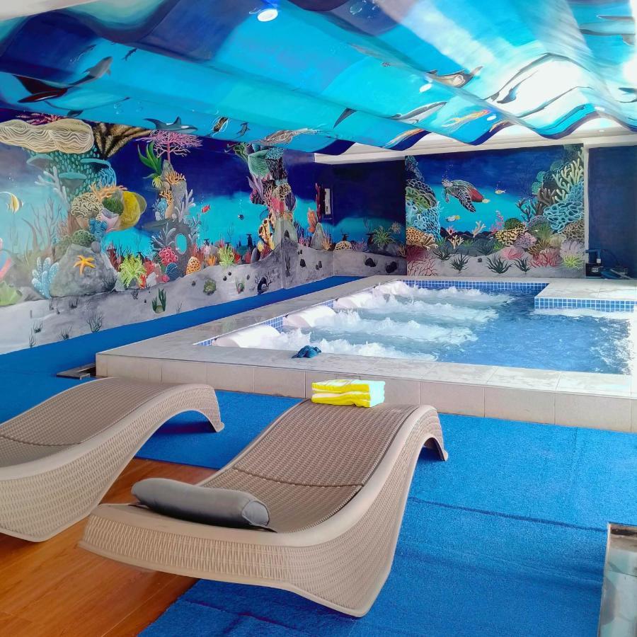 Treasure Island Hotel With Mini Water Adventure Masbate City Exterior photo